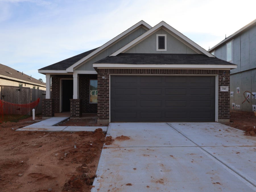 Property photo for 710 Falling Cave Drive, Willis, TX