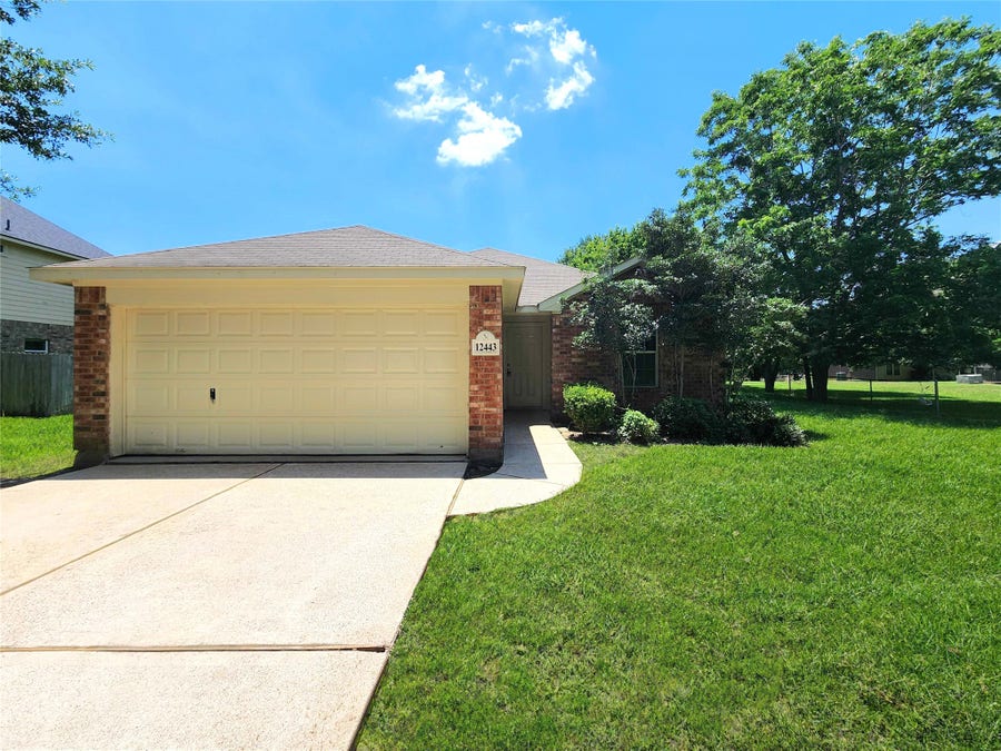 Property photo for 12443 Ridgecrest Drive, Willis, TX