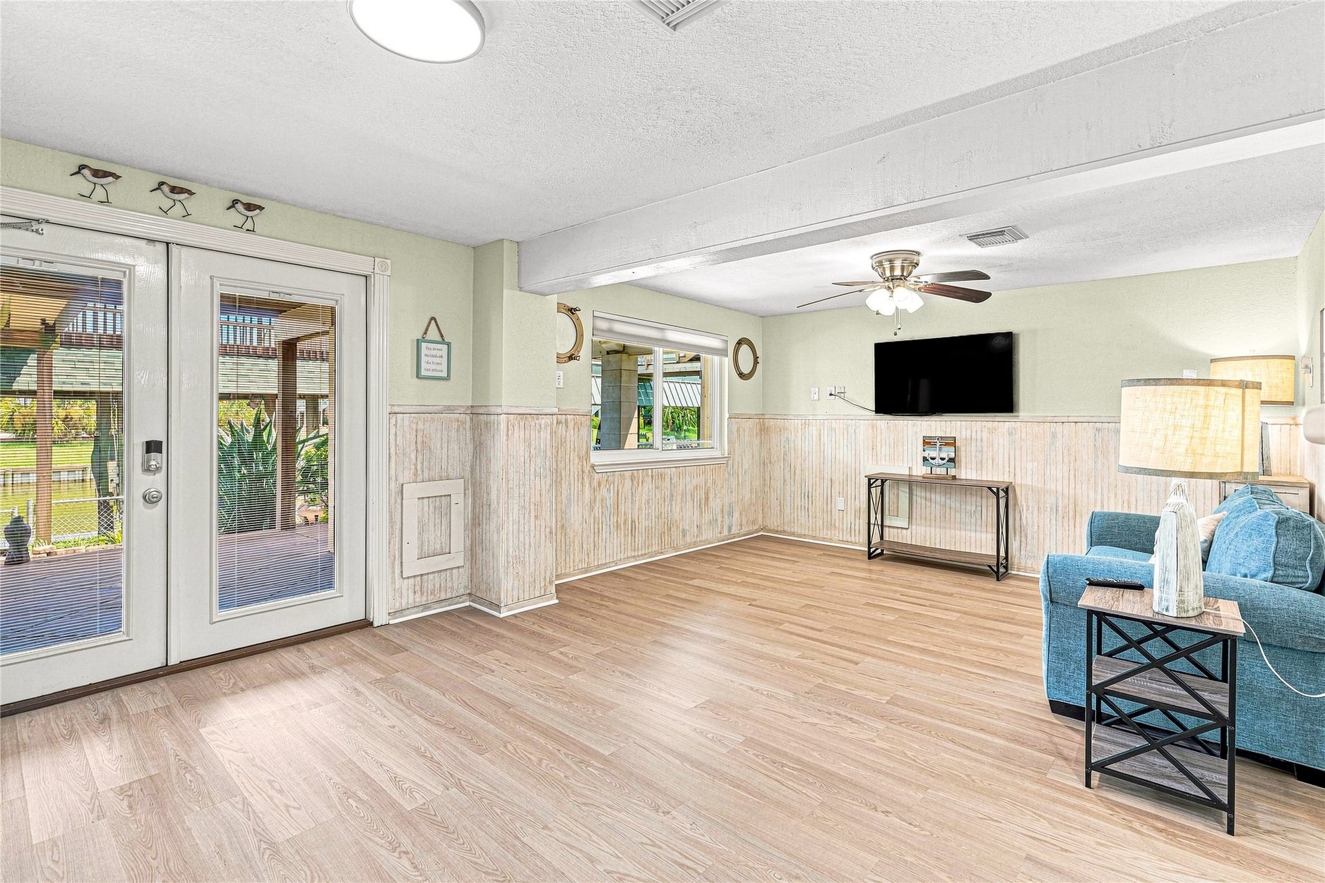 19 N Sandpiper Street, La Marque, TX 77568 19 N Sandpiper Street, La Marque, TX 77568