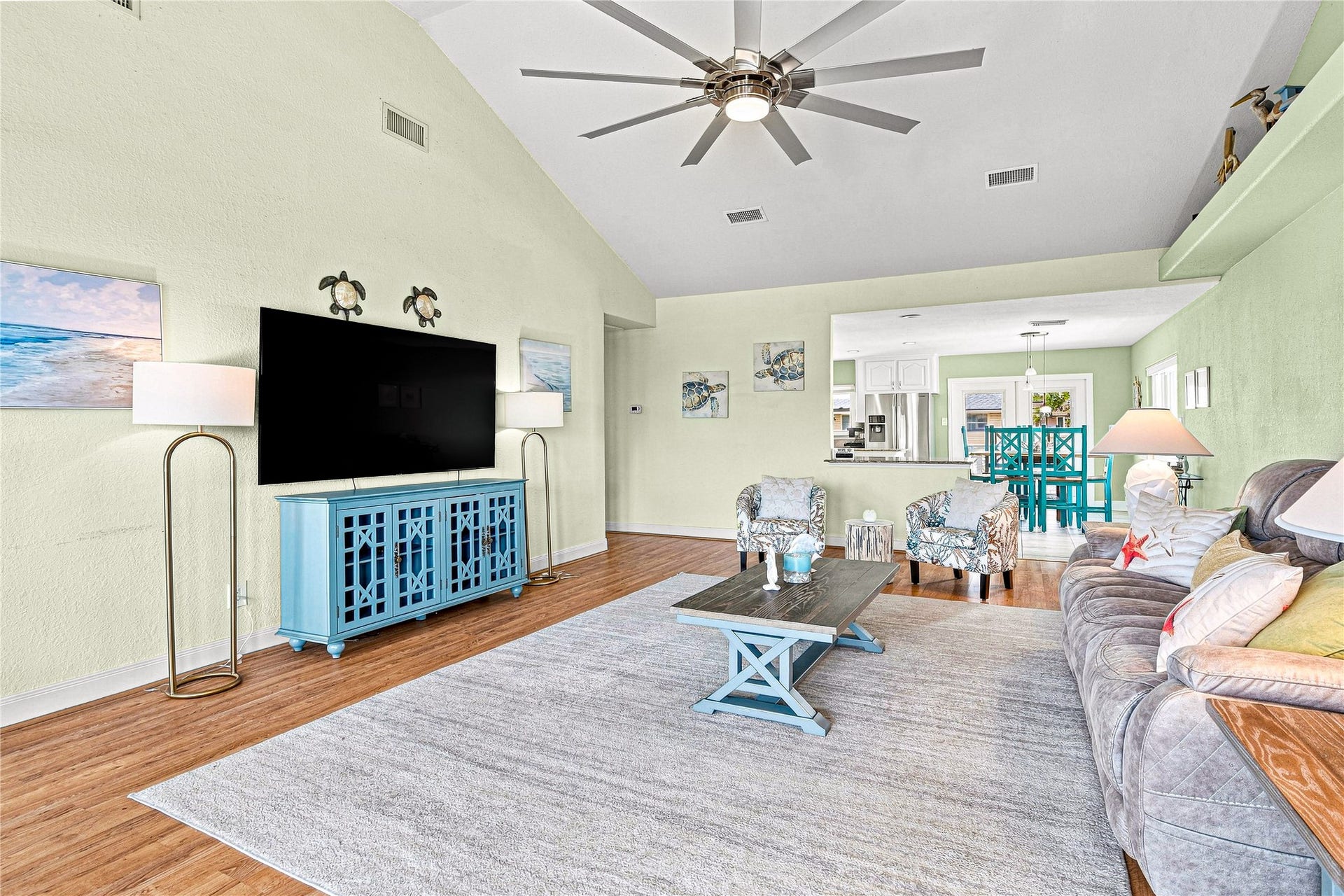 19 N Sandpiper Street, La Marque, TX 77568 19 N Sandpiper Street, La Marque, TX 77568