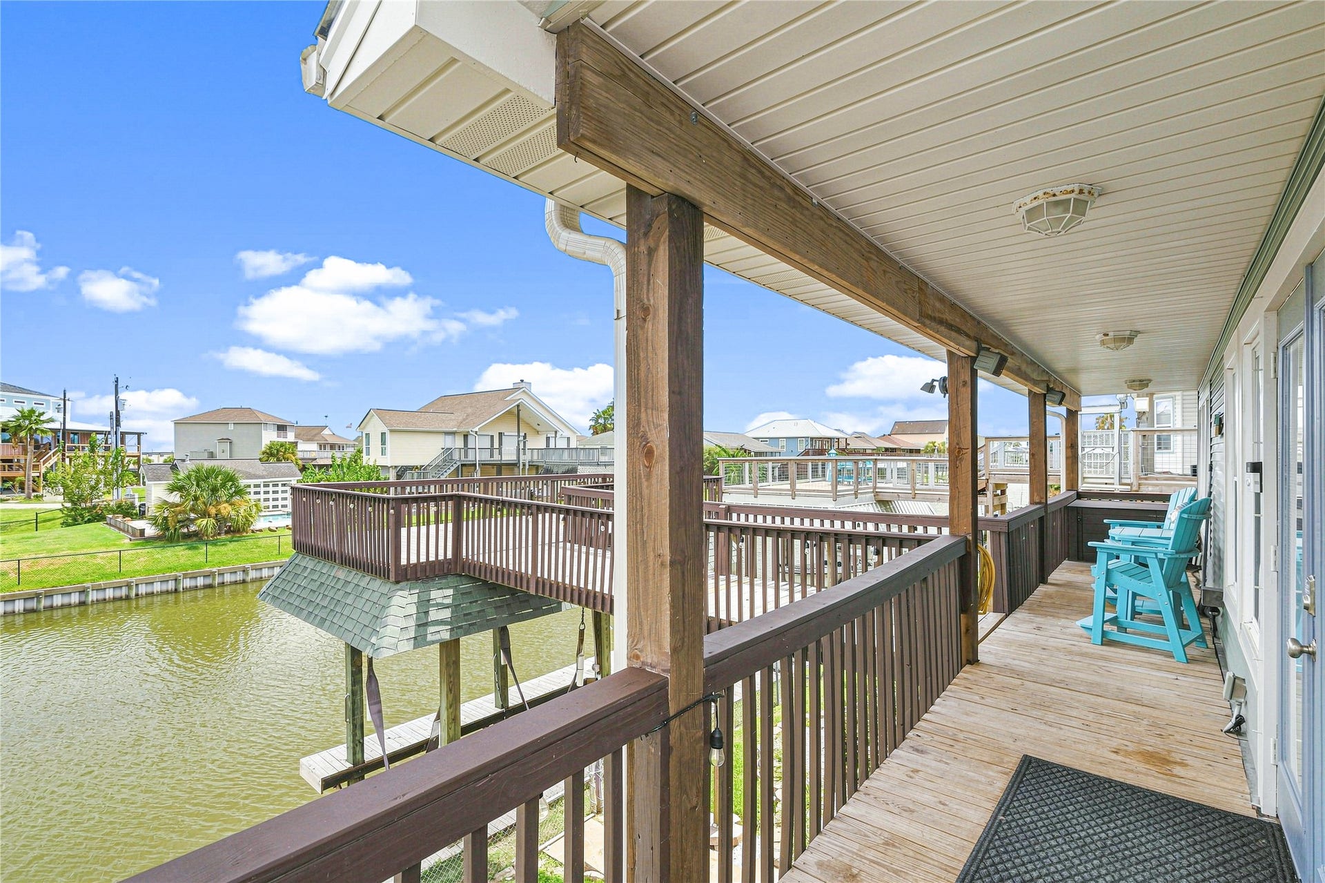 19 N Sandpiper Street, La Marque, TX 77568 19 N Sandpiper Street, La Marque, TX 77568