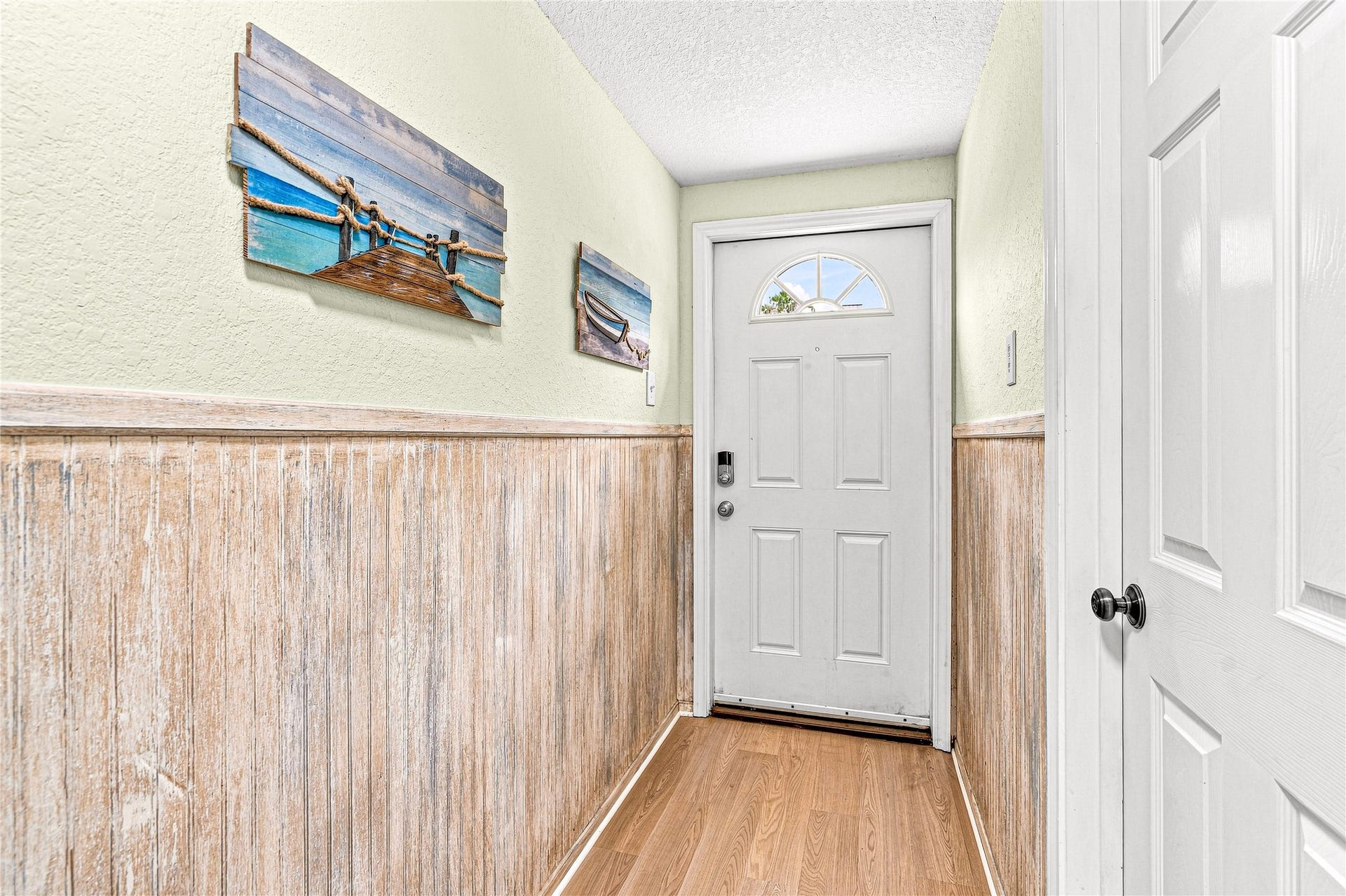 19 N Sandpiper Street, La Marque, TX 77568 19 N Sandpiper Street, La Marque, TX 77568