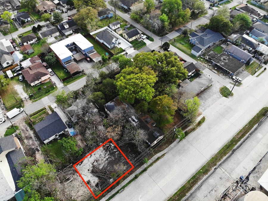 Property photo for 7216 Wallisville Road, Houston, TX