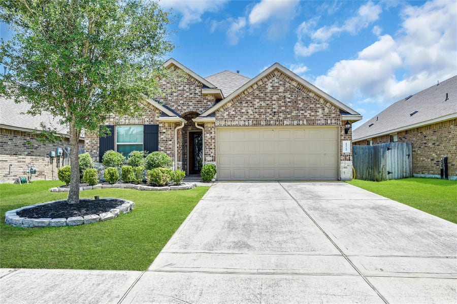 Property photo for 23723 Giardini Drive, Katy, TX