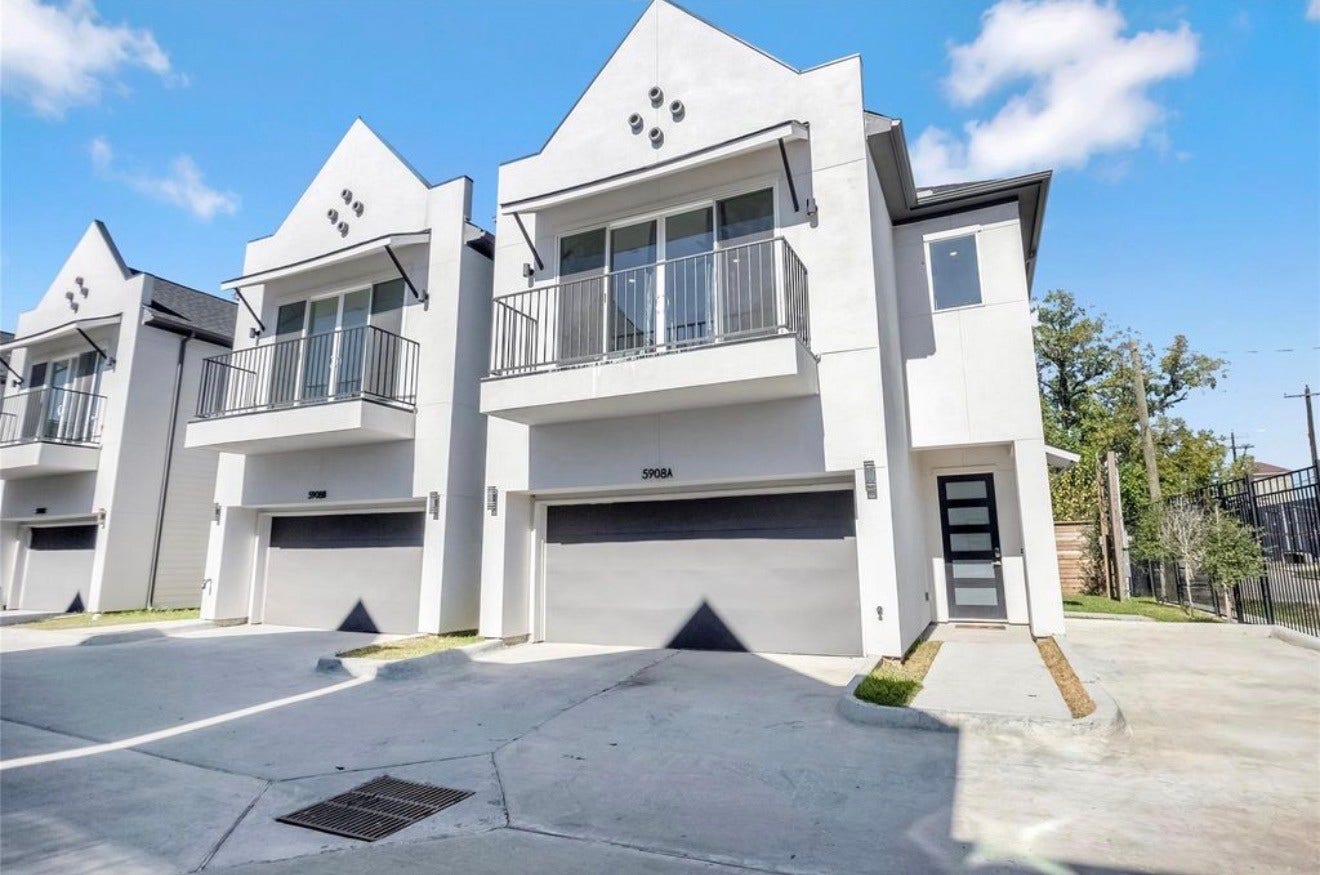 5908 St Augustine st B Street, Houston, TX 77021 5908 St Augustine st B Street, Houston, TX 77021