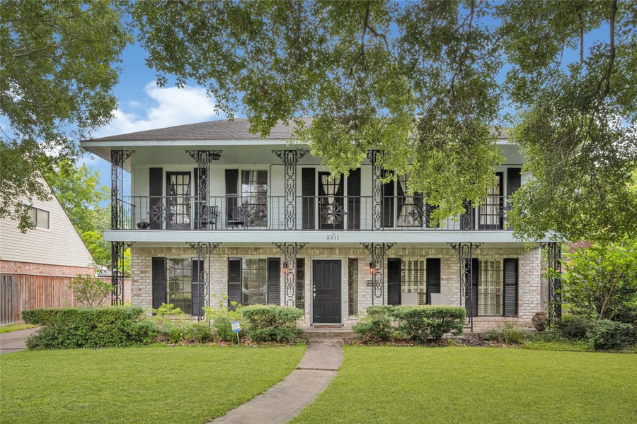 Property photo for 2211 Ashmont Court, Missouri City, TX