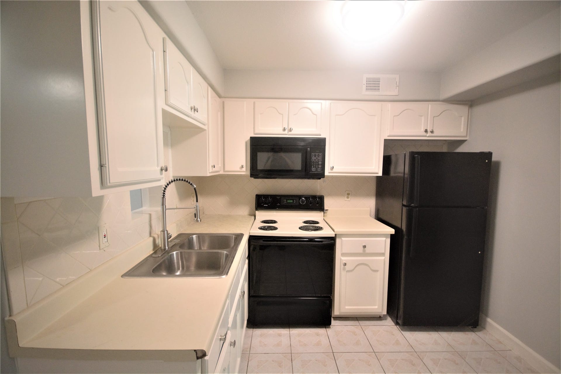 13115 Highway 6, #2, Arcola, TX 77583 13115 Highway 6, #2, Arcola, TX 77583