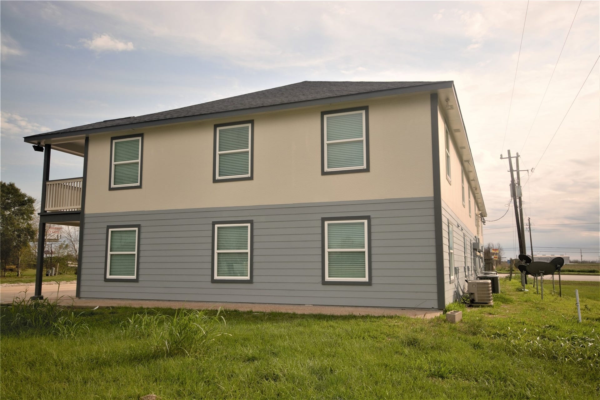 13115 Highway 6, #2, Arcola, TX 77583 13115 Highway 6, #2, Arcola, TX 77583
