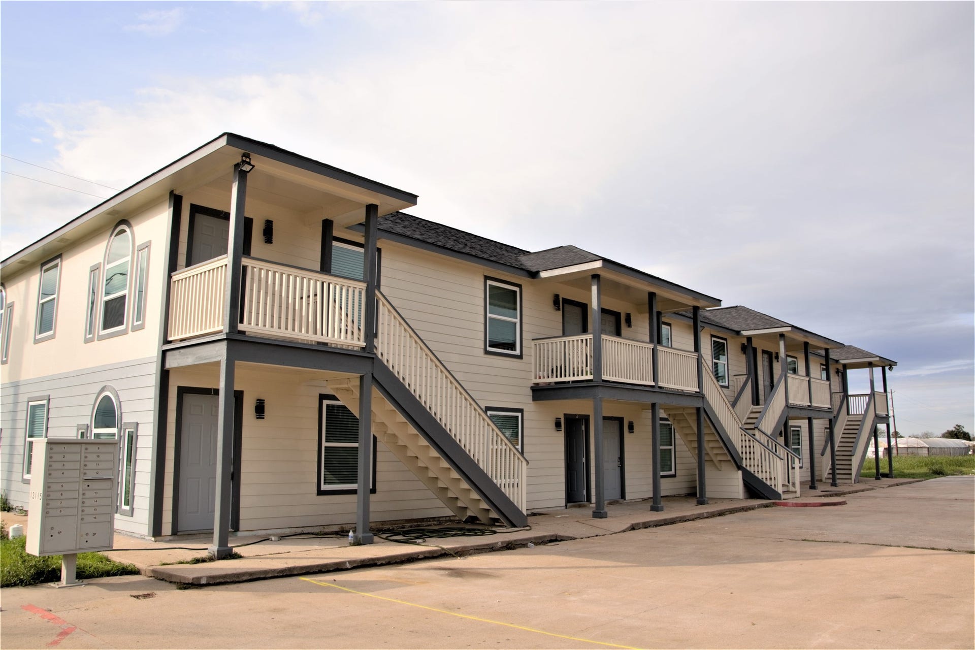 13115 Highway 6, #2, Arcola, TX 77583 13115 Highway 6, #2, Arcola, TX 77583