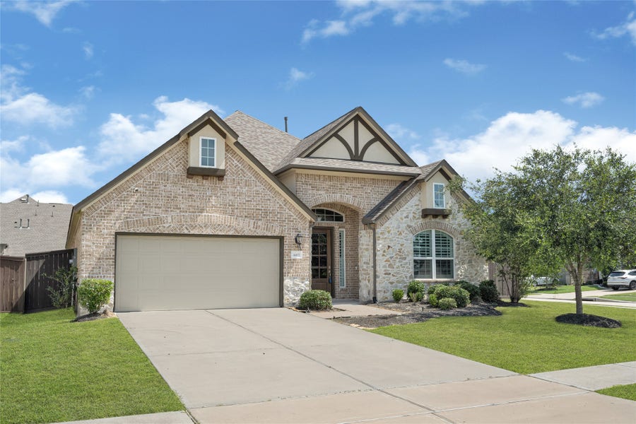 Property photo for 4415 Millstone Drive, Manvel, TX