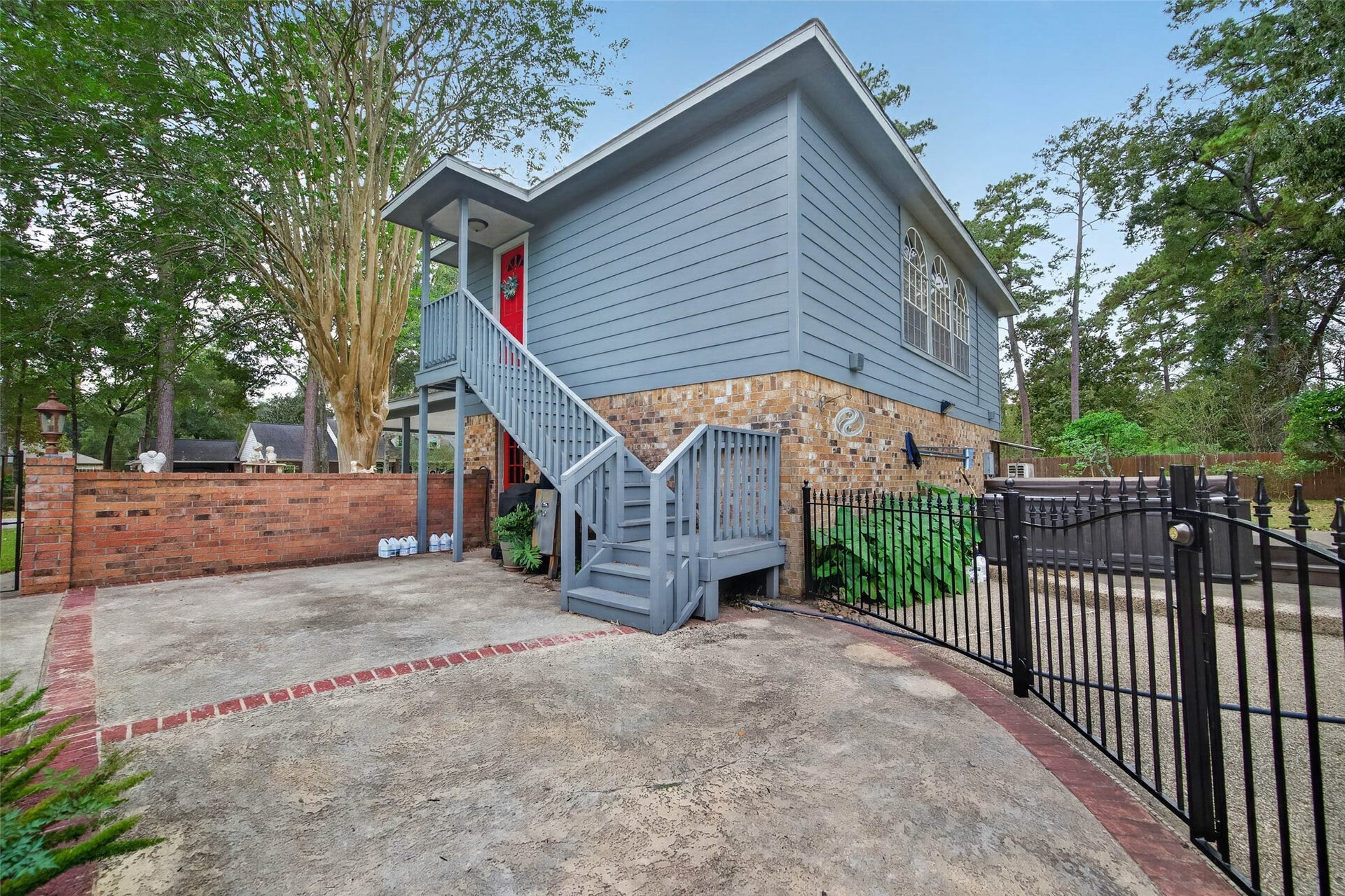 303 Springwood Street, New Caney, TX 77357 303 Springwood Street, New Caney, TX 77357