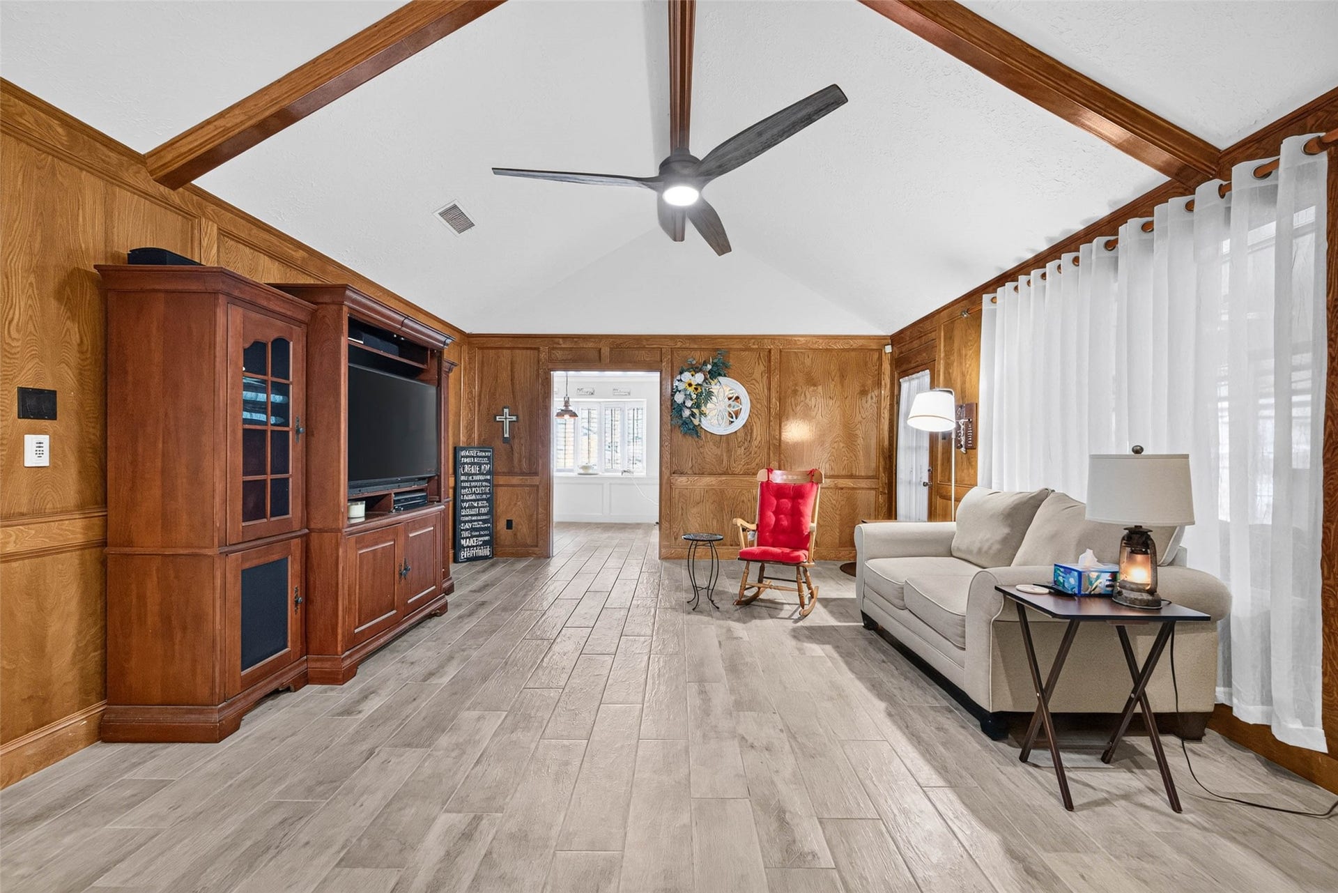 303 Springwood Street, New Caney, TX 77357 303 Springwood Street, New Caney, TX 77357