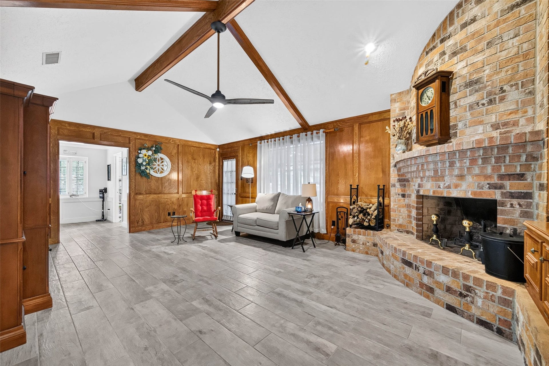303 Springwood Street, New Caney, TX 77357 303 Springwood Street, New Caney, TX 77357