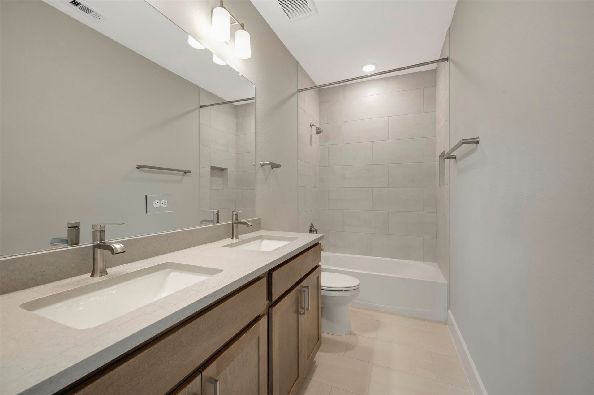 16750 Vibrant Avenue, Hockley, TX 77447