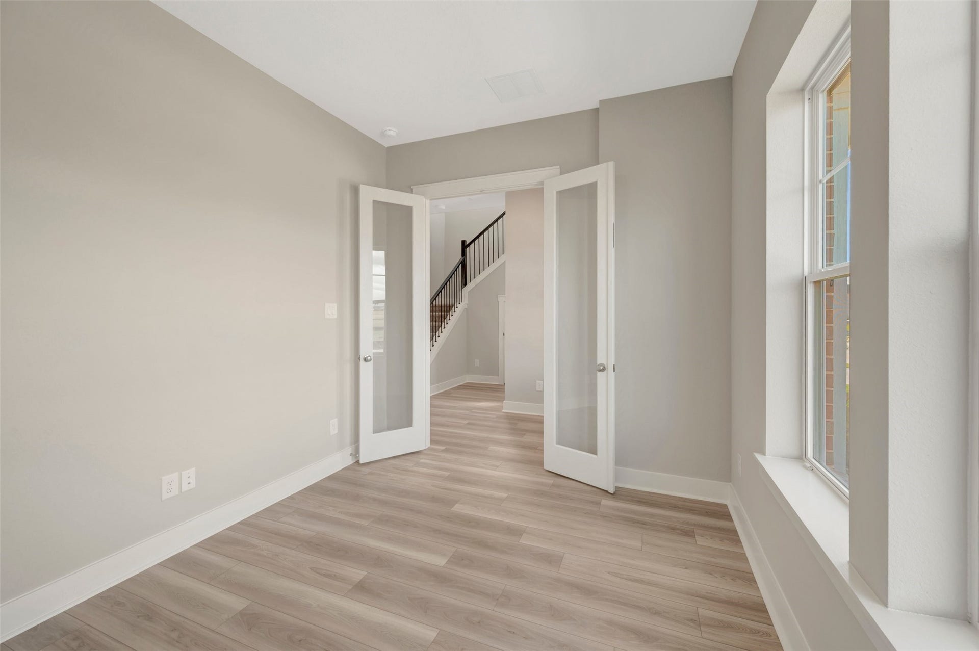 16750 Vibrant Avenue, Hockley, TX 77447