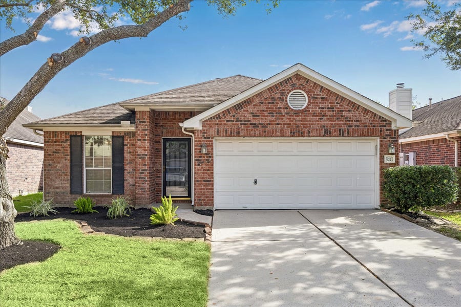 Property photo for 9211 Sunlit Park Drive, Humble, TX