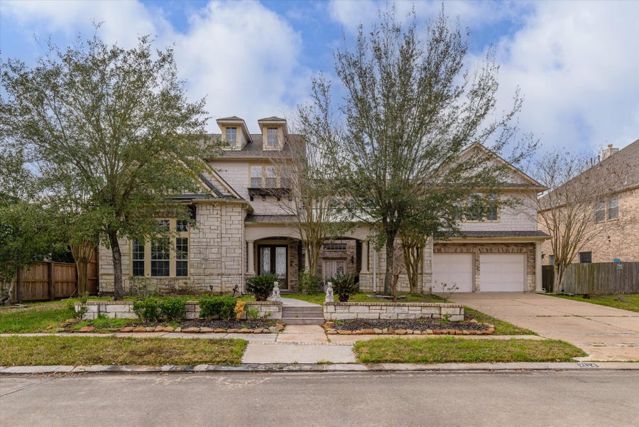 Property photo for 7114 Habersham Avenue, Sugar Land, TX