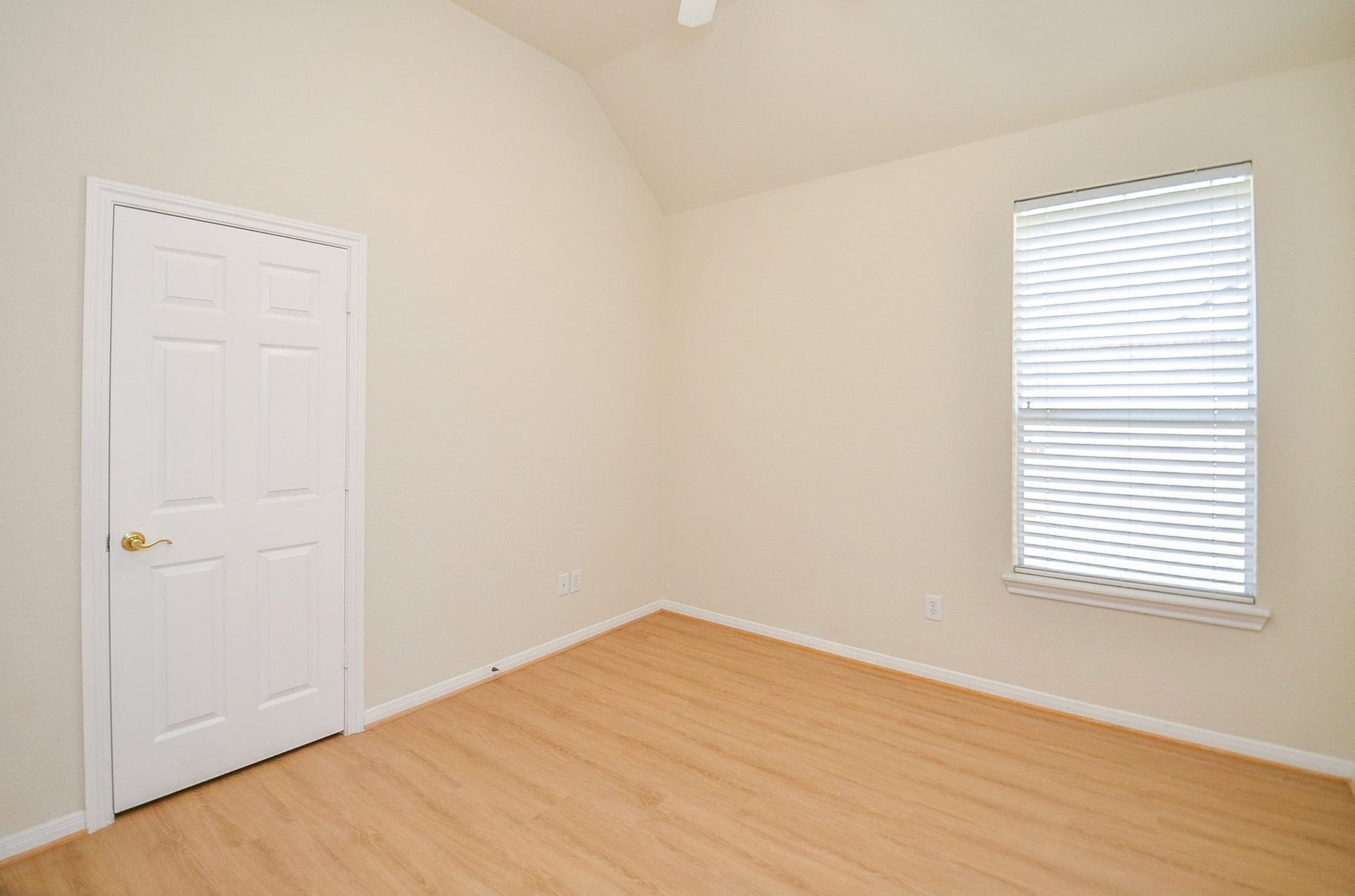 14407 Spanish River Lane, Cypress, TX 77429 Whether it becomes a bedroom for kids, guests or extended family, its downstairs location makes this room especially versatile without giving up the dedicated game room upstairs.