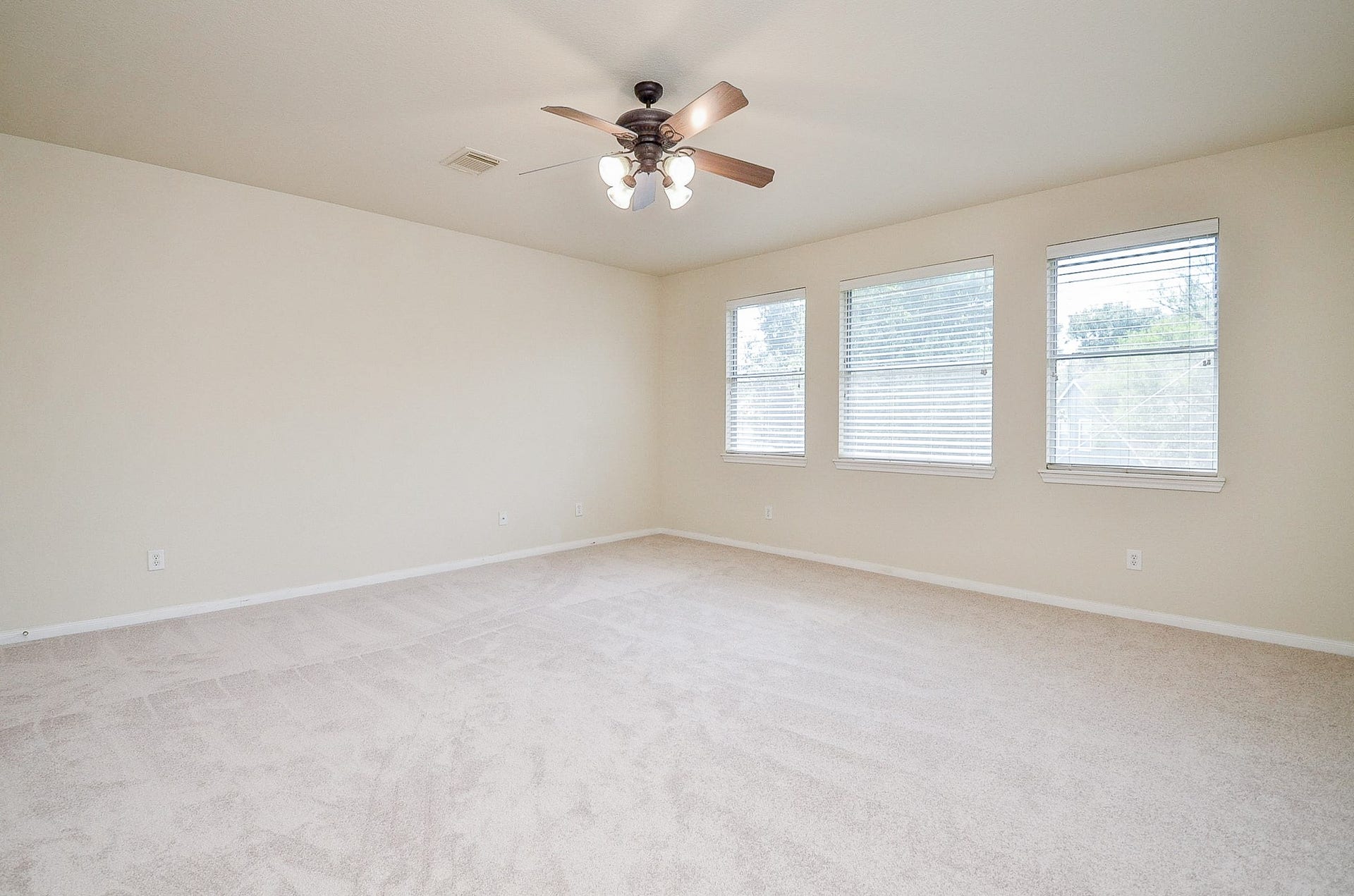 14407 Spanish River Lane, Cypress, TX 77429 Heres the extra room buyers are always trying to find. This oversized game room can handle movie nights, a pool table, gaming, a home gym or a combination of several, all without sacrificing a downstairs bedroom.