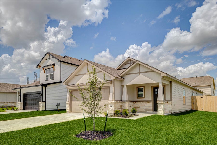 Property photo for 6475 Escondido Drive, Rosharon, TX