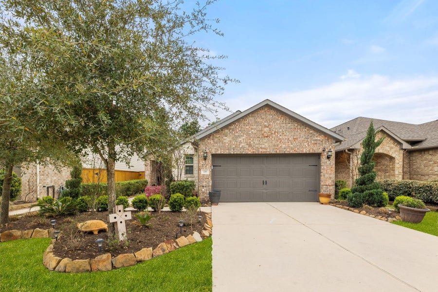 Property photo for 118 Arrowhead Lane, Montgomery, TX