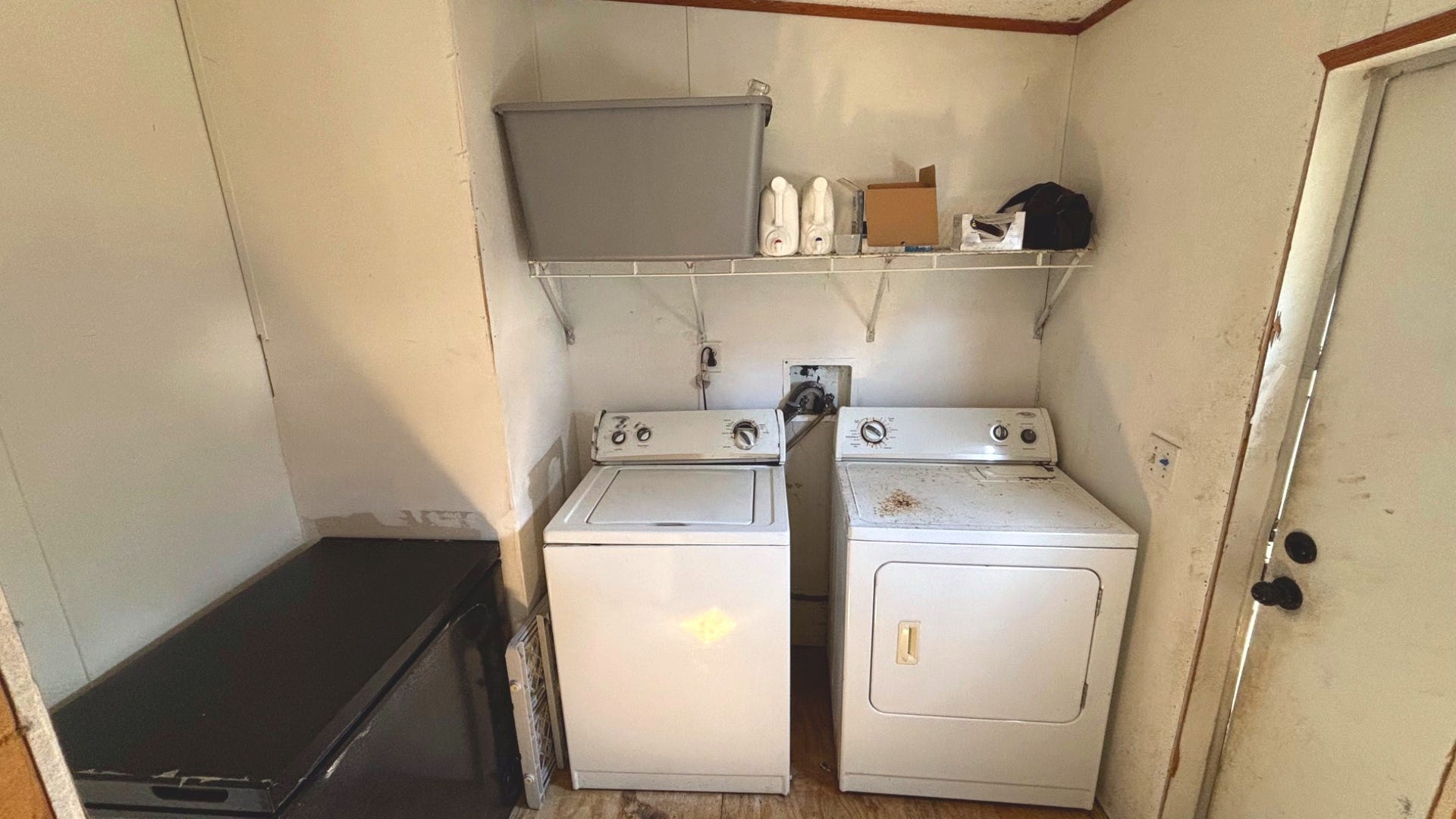 16219 Oaklane Trail, Magnolia, TX 77355 Washer/Dryer Room
