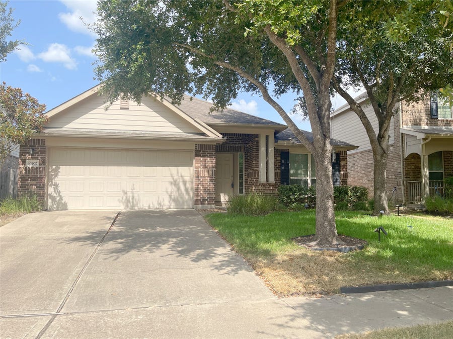 Property photo for 16702 White Hyacinth Court, Cypress, TX