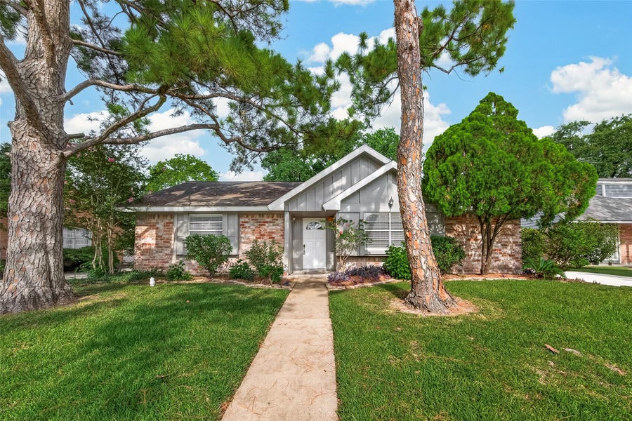 Property photo for 2230 Joel Wheaton Road, Houston, TX