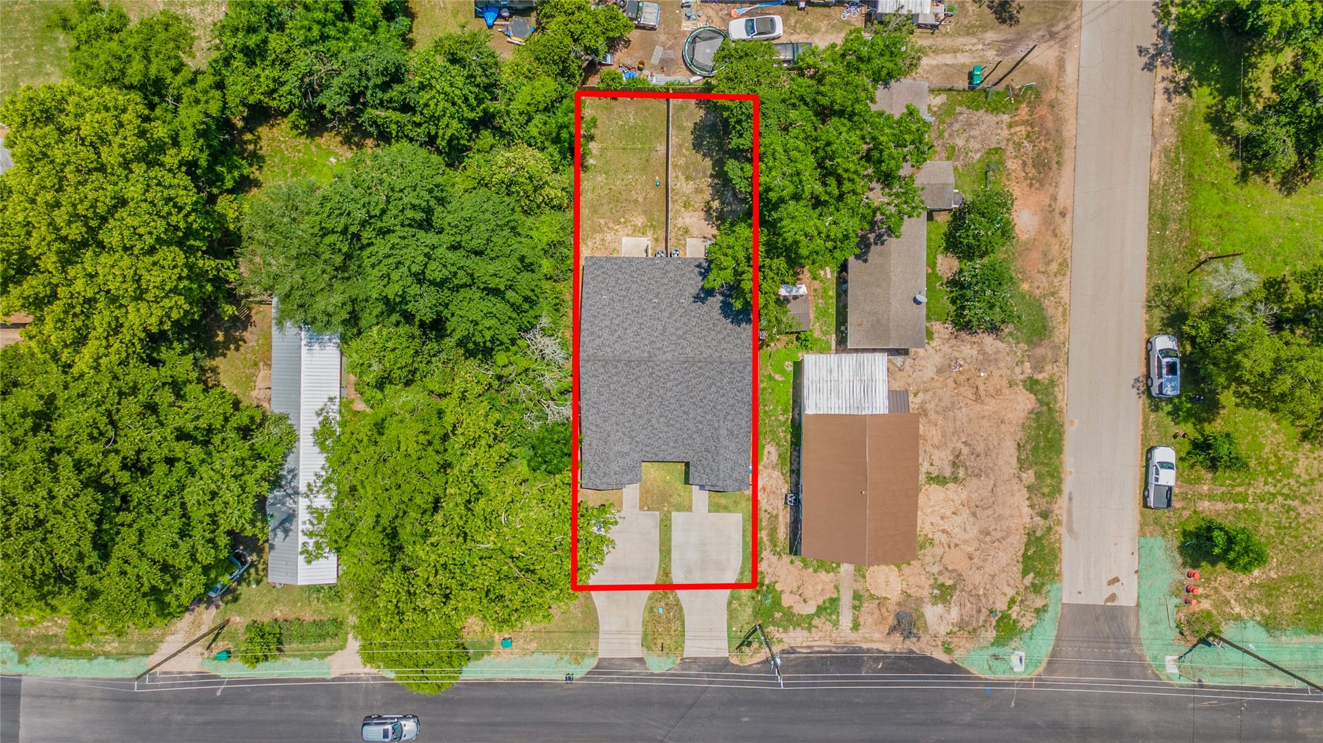 405 W Worsham Street, Willis, TX 77378