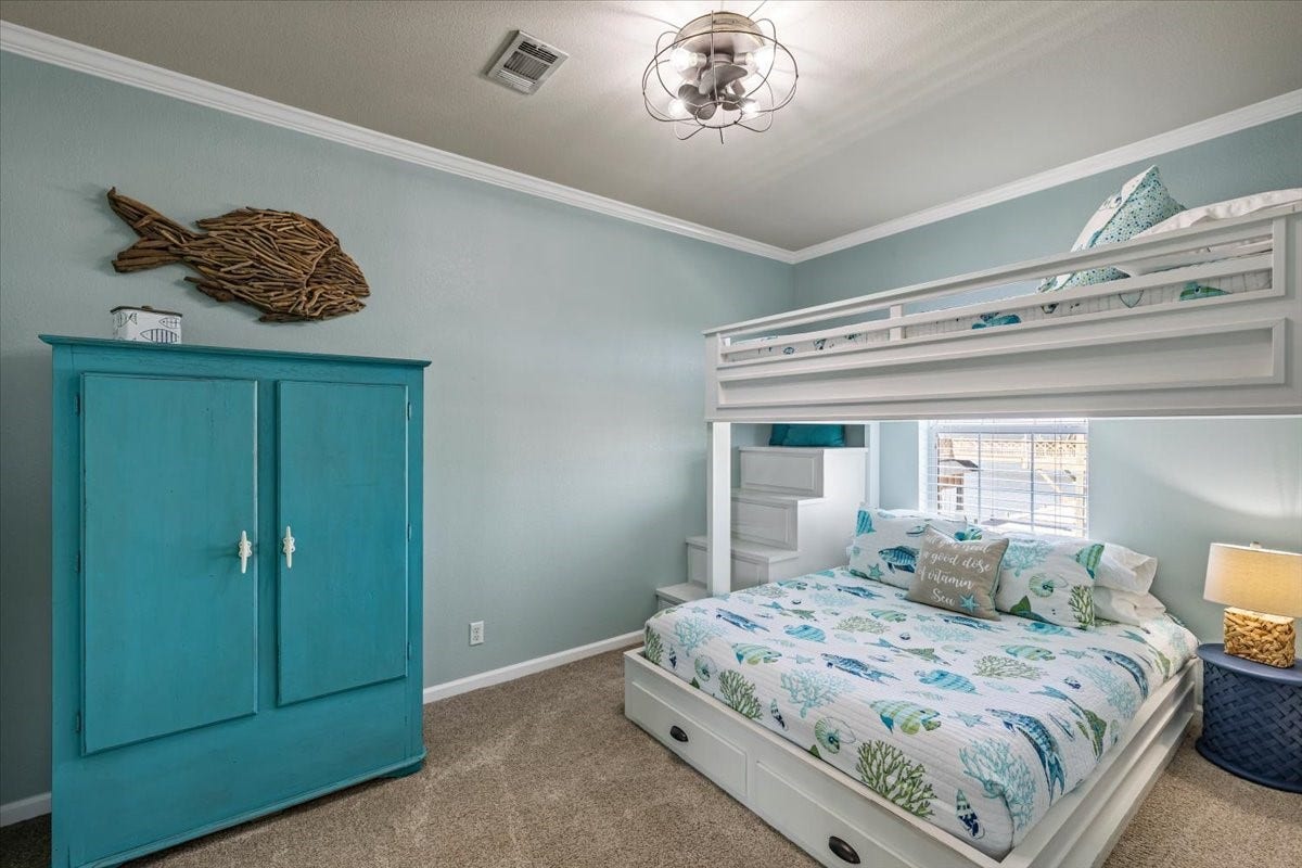 1231 N Stingaree Drive, Crystal Beach, TX 77650