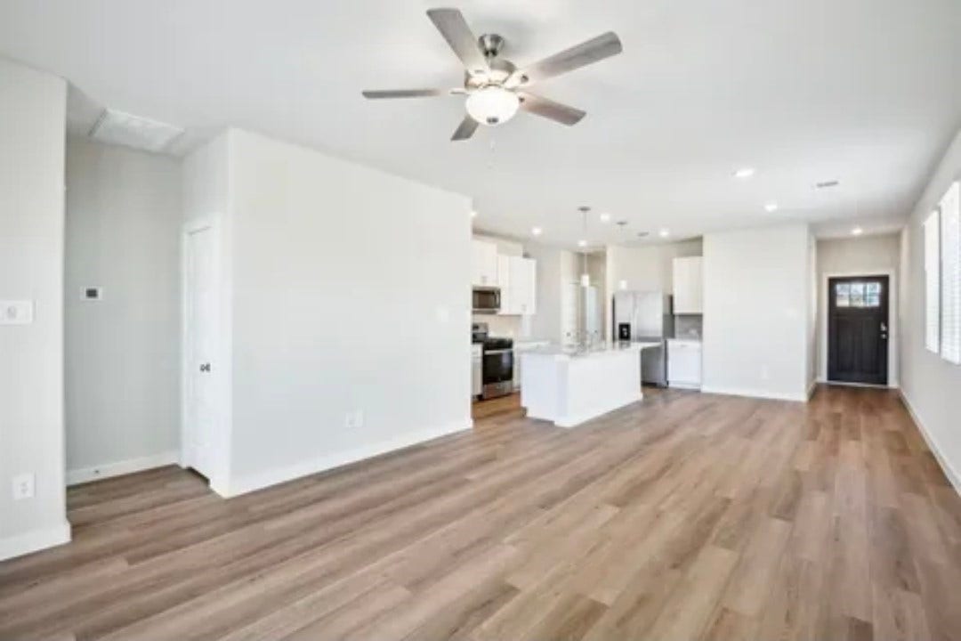 9450 Herons Preserve, Conroe, TX 77385 9450 Herons Preserve, Conroe, TX 77385
