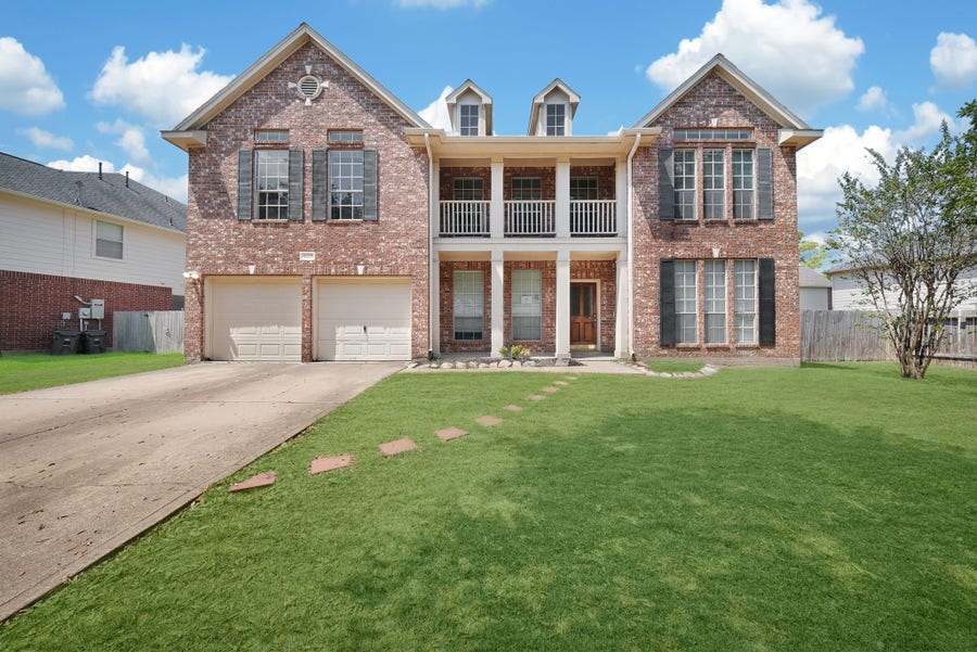 Property photo for 10822 Trail Ridge Drive, Houston, TX