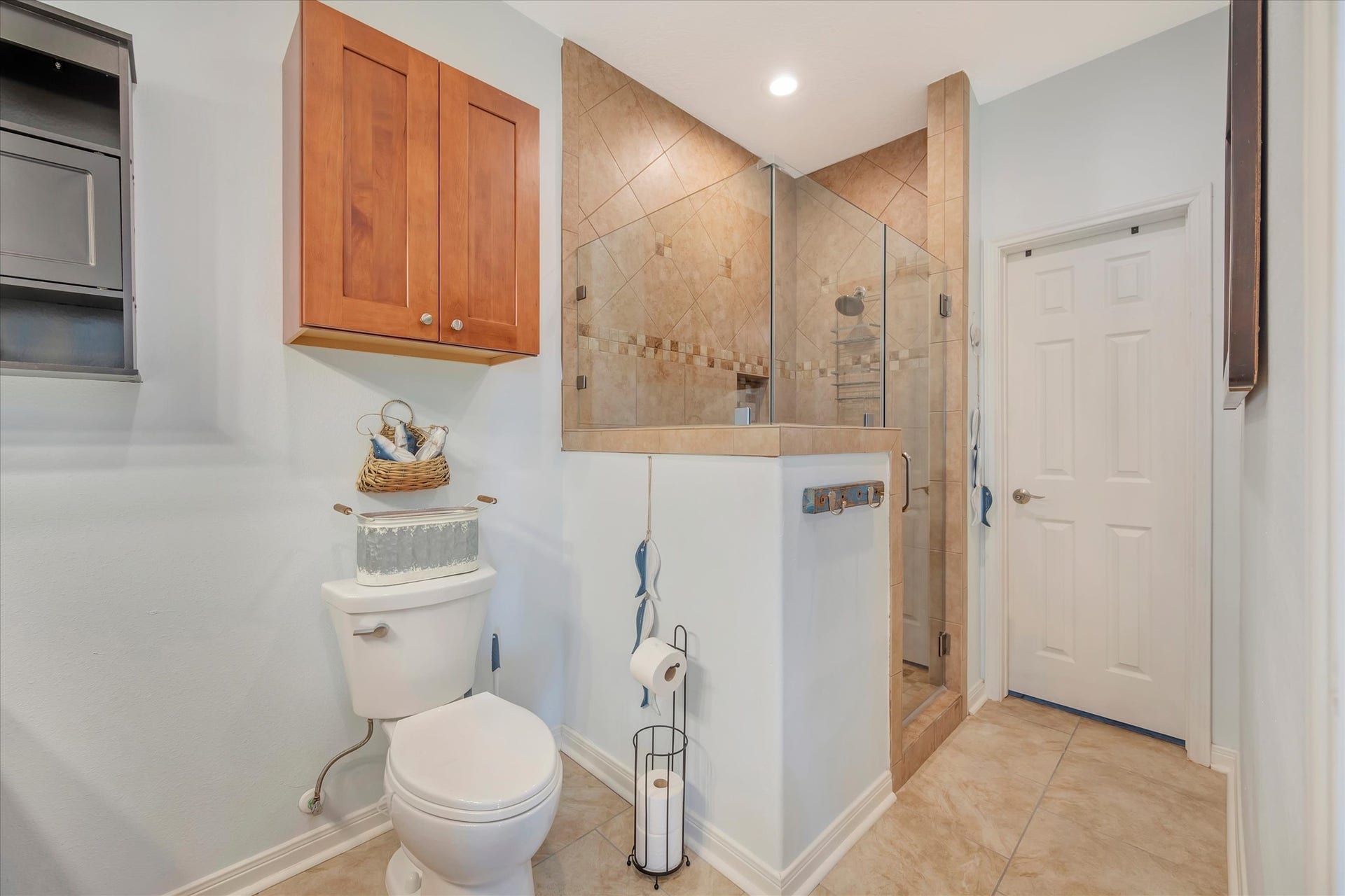 23111 Miramar Circle, Galveston, TX 77554 23111 Miramar Circle, Galveston, TX 77554