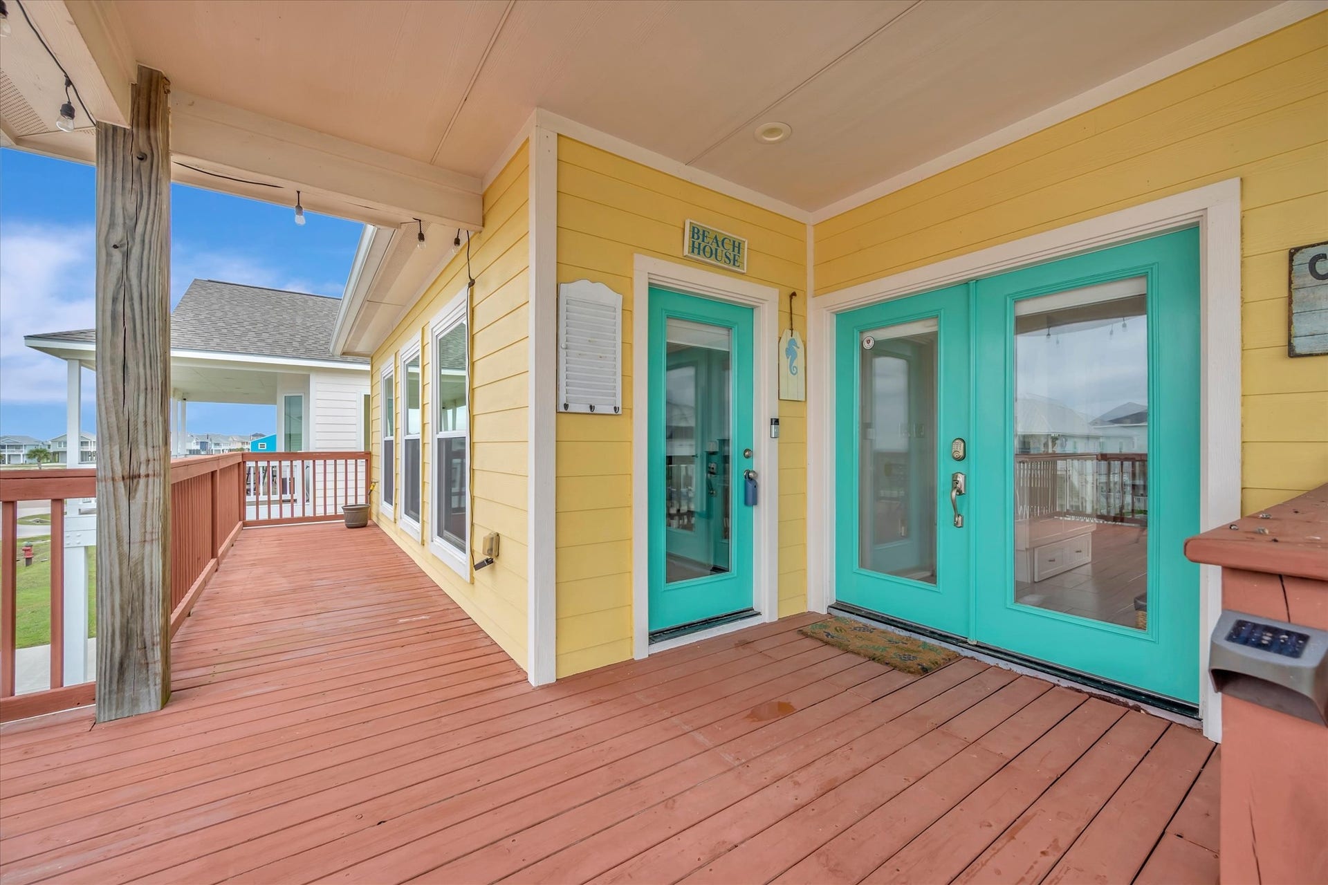 23111 Miramar Circle, Galveston, TX 77554 23111 Miramar Circle, Galveston, TX 77554