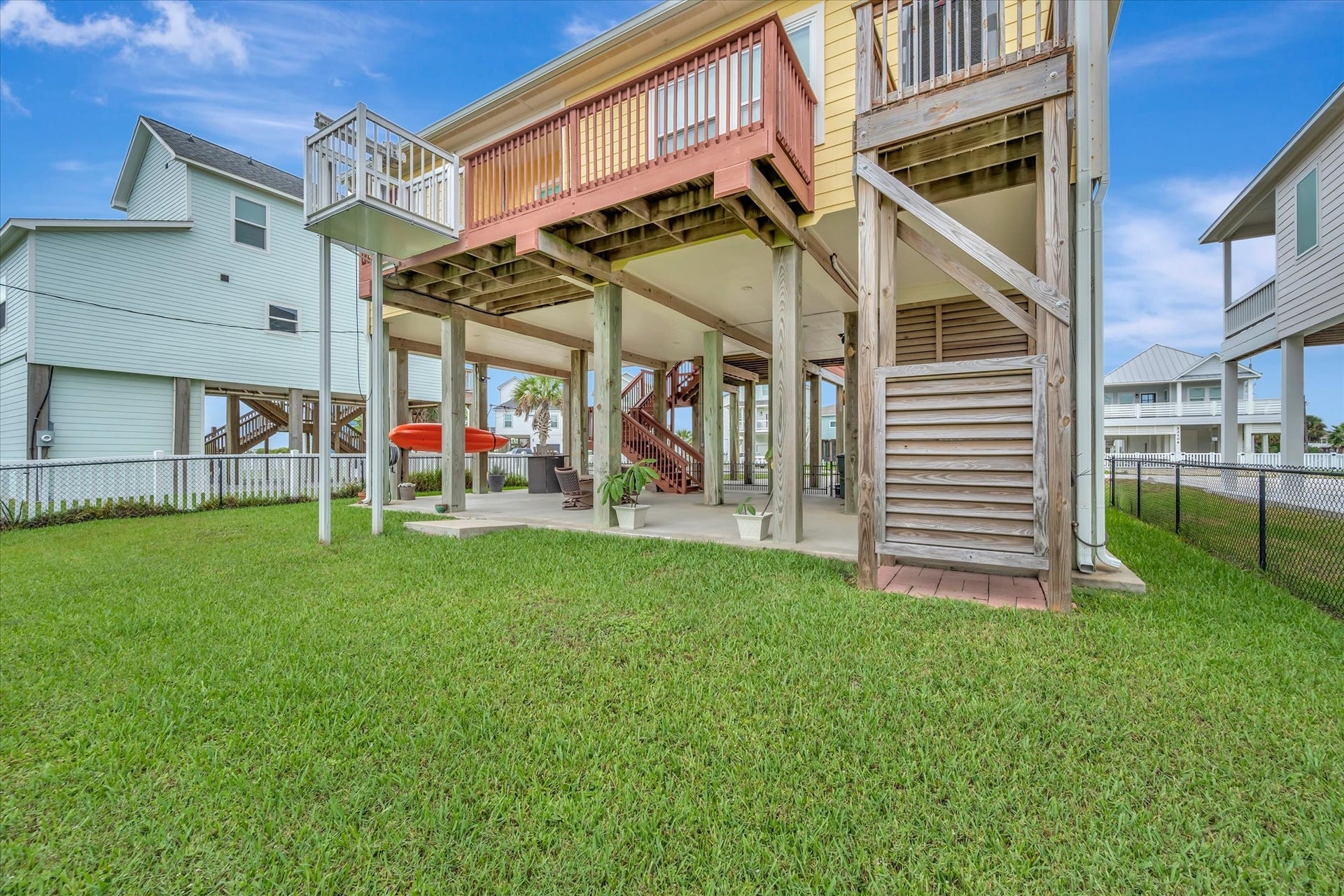 23111 Miramar Circle, Galveston, TX 77554 23111 Miramar Circle, Galveston, TX 77554