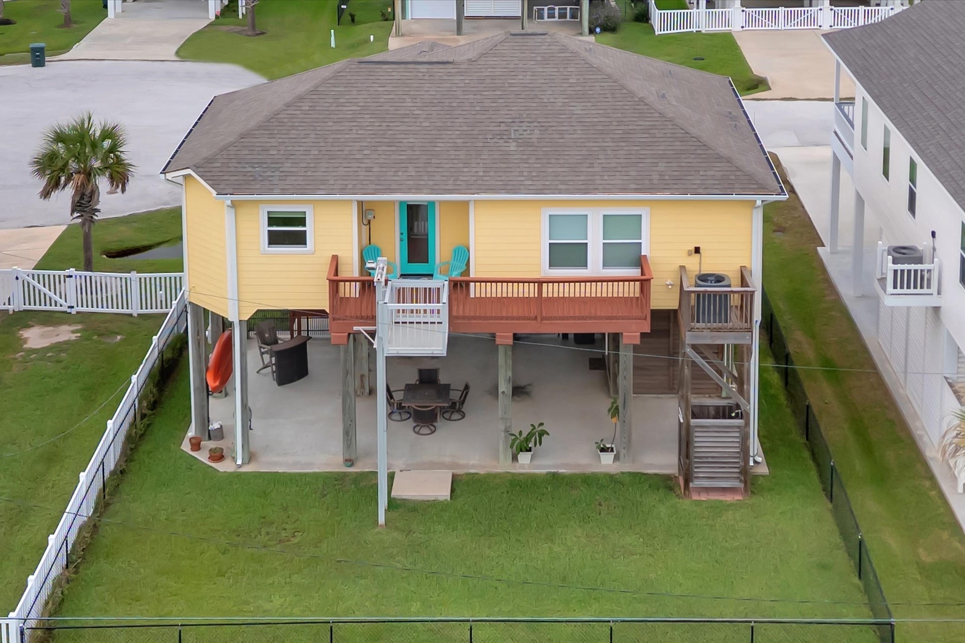 23111 Miramar Circle, Galveston, TX 77554 23111 Miramar Circle, Galveston, TX 77554