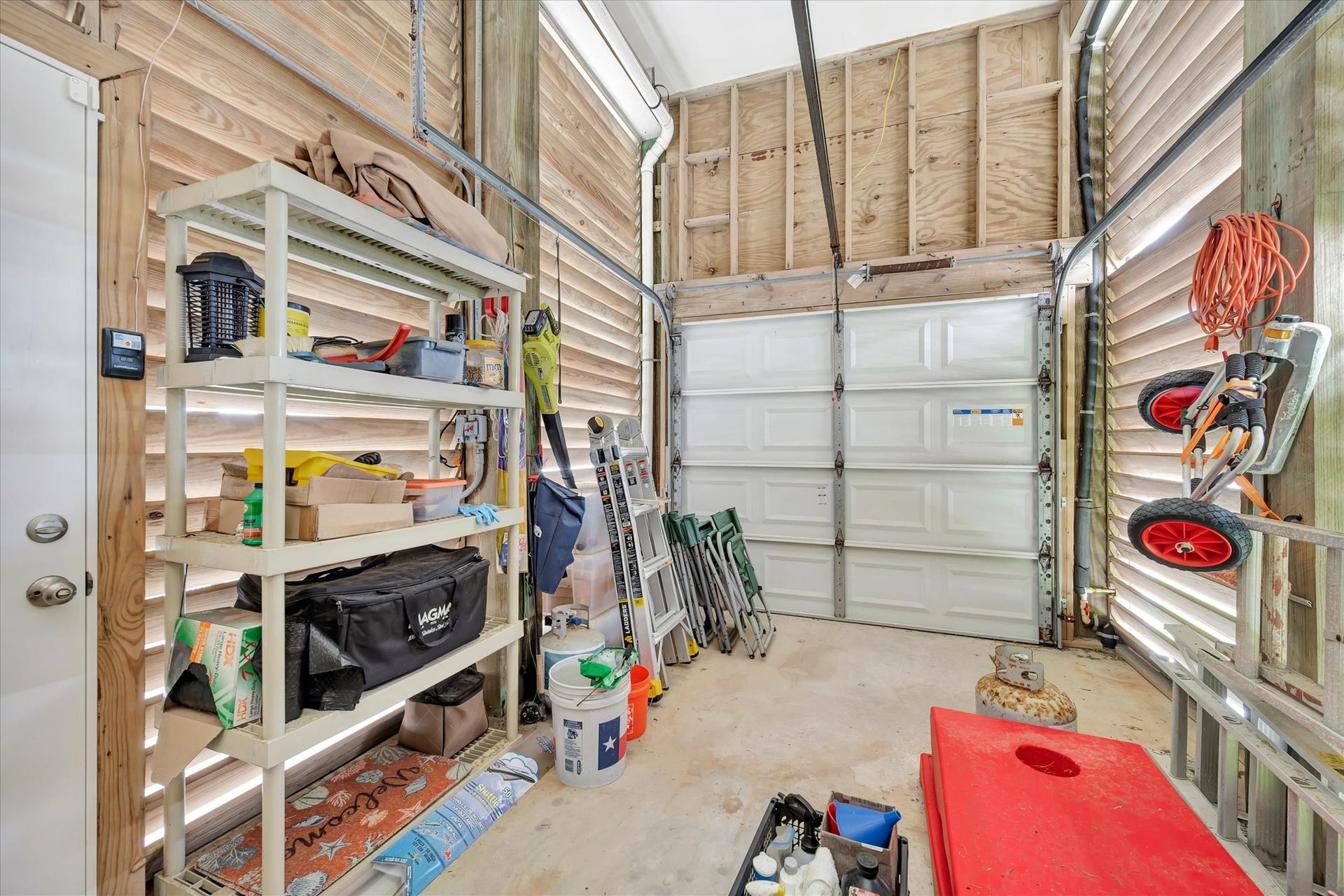 23111 Miramar Circle, Galveston, TX 77554 23111 Miramar Circle, Galveston, TX 77554