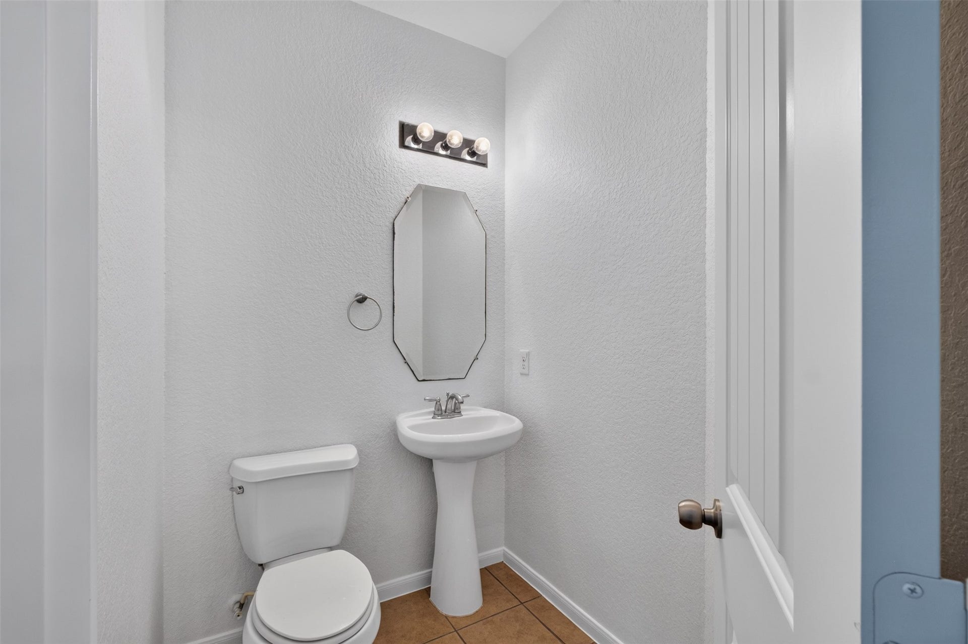 6111 Sierra Springs Lane, Katy, TX 77494 6111 Sierra Springs Lane, Katy, TX 77494