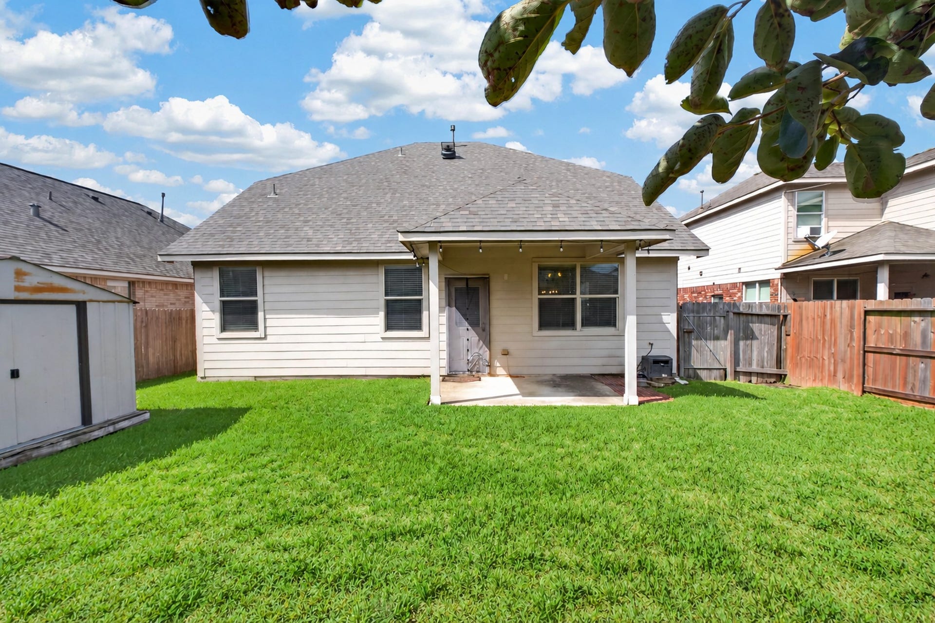 6111 Sierra Springs Lane, Katy, TX 77494 6111 Sierra Springs Lane, Katy, TX 77494