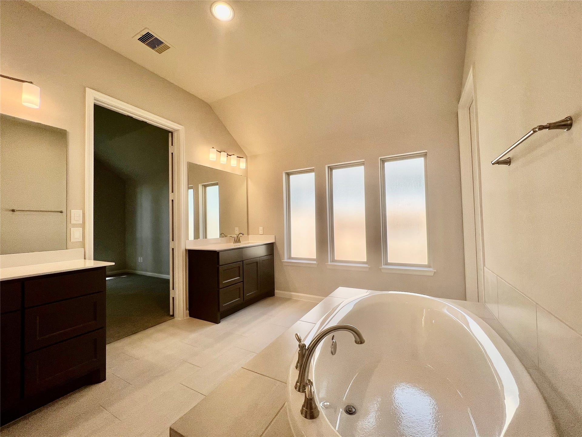 10626 Kingston Spring Drive, Missouri City, TX 77459 Master bathroom