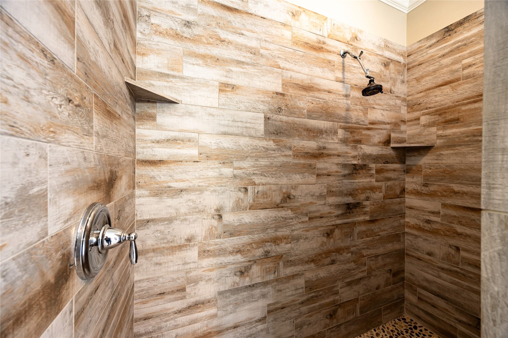 Walk-in Shower with Pebble flooring