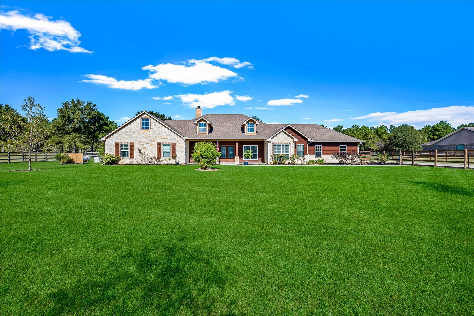 12731 Water Buck Court, Conroe, TX 77303