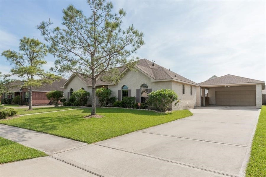 Property photo for 2310 Pasqua Trail, League City, TX