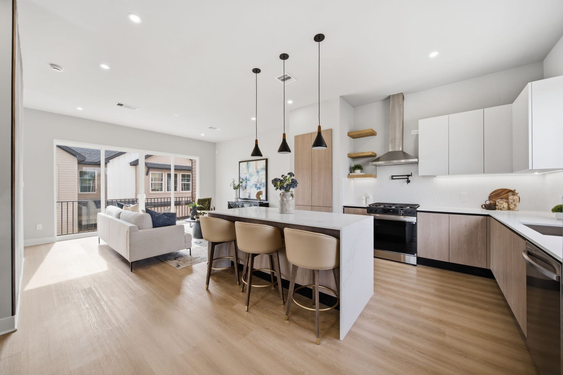 4430 Providence Street, #B, Houston, TX 77020 Kitchen located on the second floor with thoughtful finishes, a airy feel, and lots of natural light.