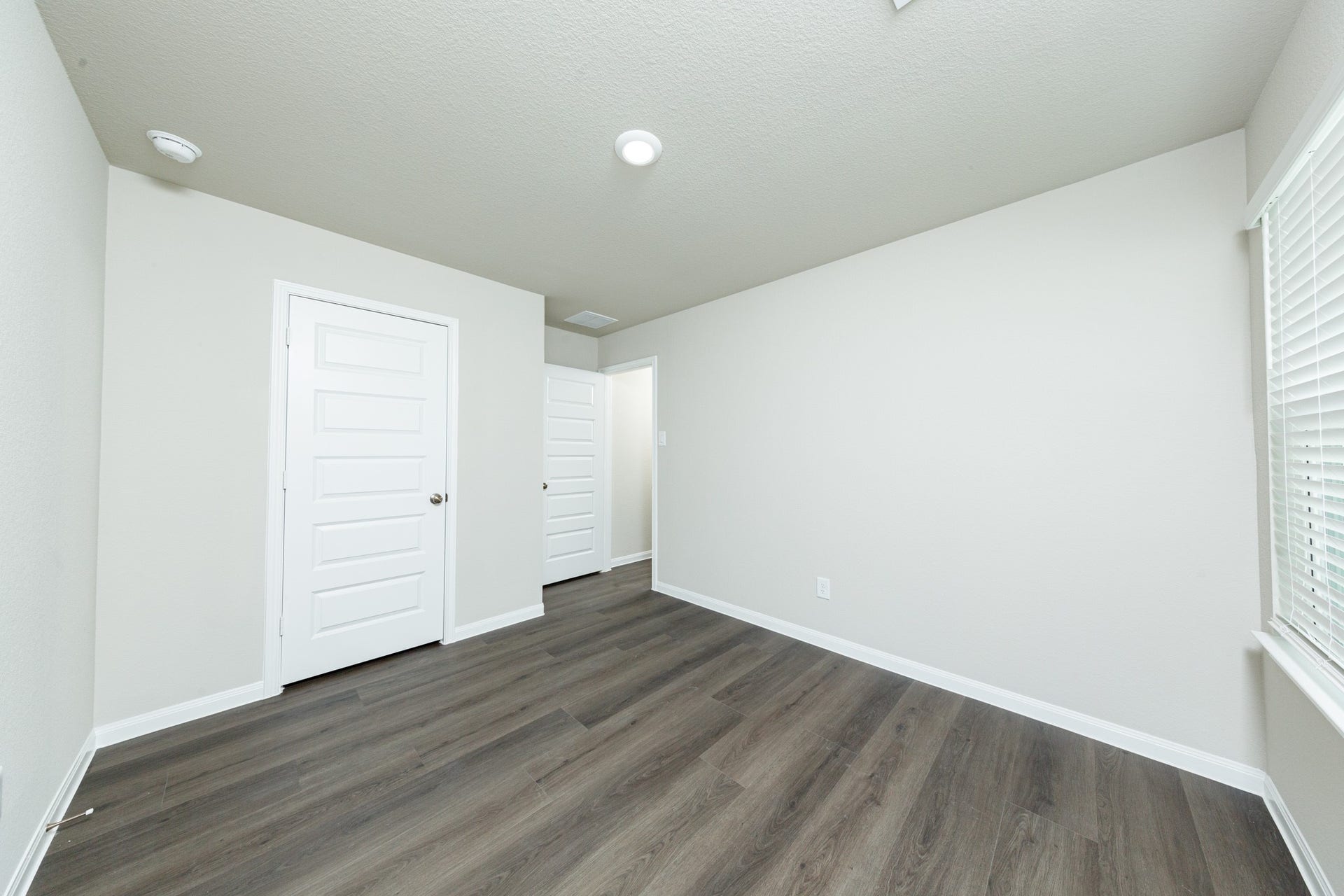 9213 Crestone Peak Drive, Willis, TX 77318 9213 Crestone Peak Drive, Willis, TX 77318