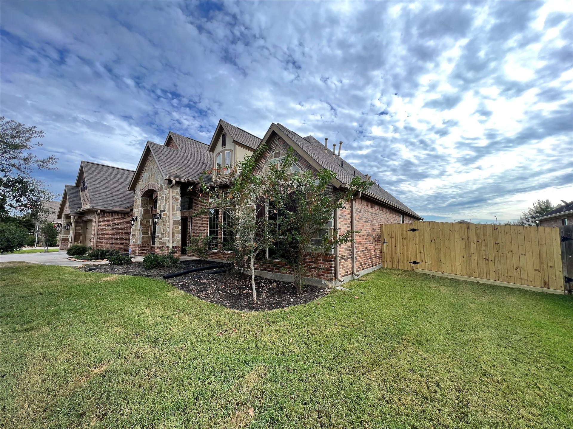 40636 Damuth Drive, Magnolia, TX 77354 40636 Damuth Drive, Magnolia, TX 77354