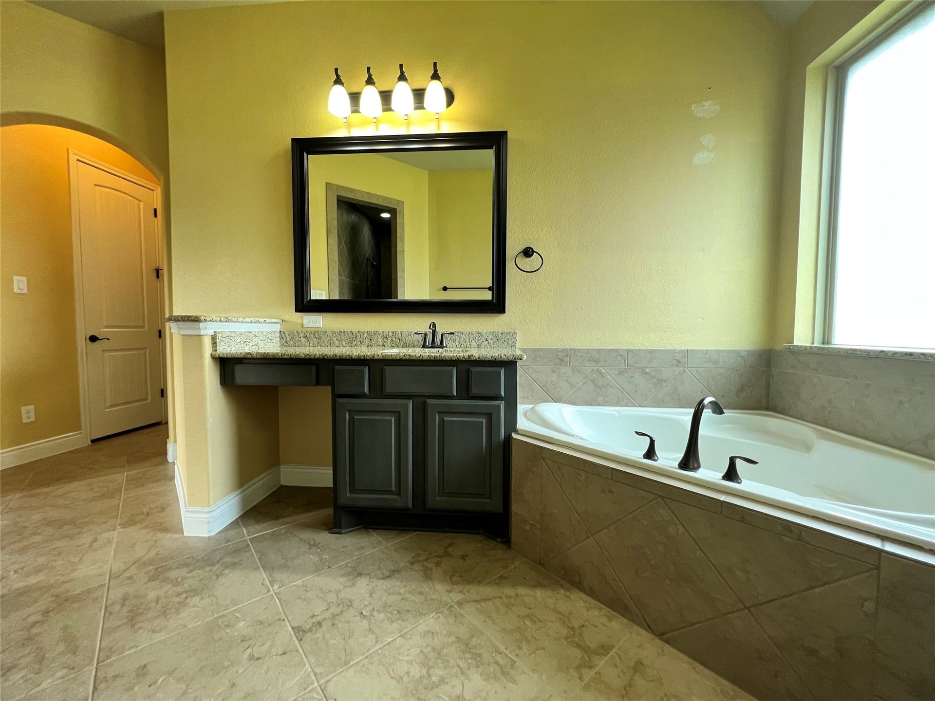 40636 Damuth Drive, Magnolia, TX 77354 40636 Damuth Drive, Magnolia, TX 77354