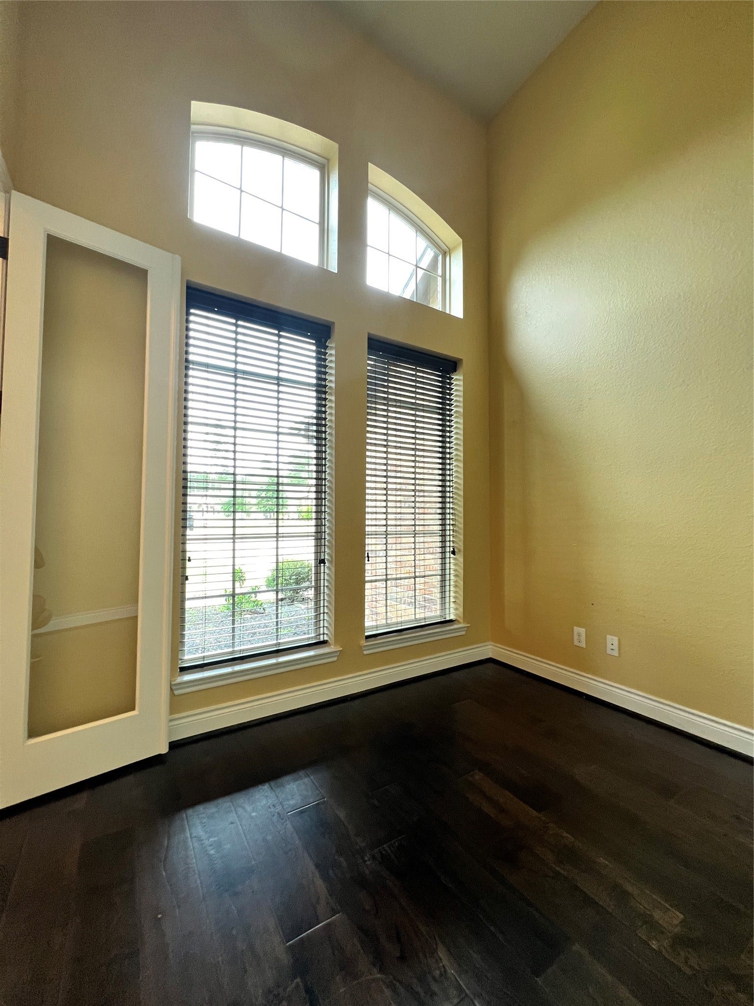 40636 Damuth Drive, Magnolia, TX 77354 40636 Damuth Drive, Magnolia, TX 77354