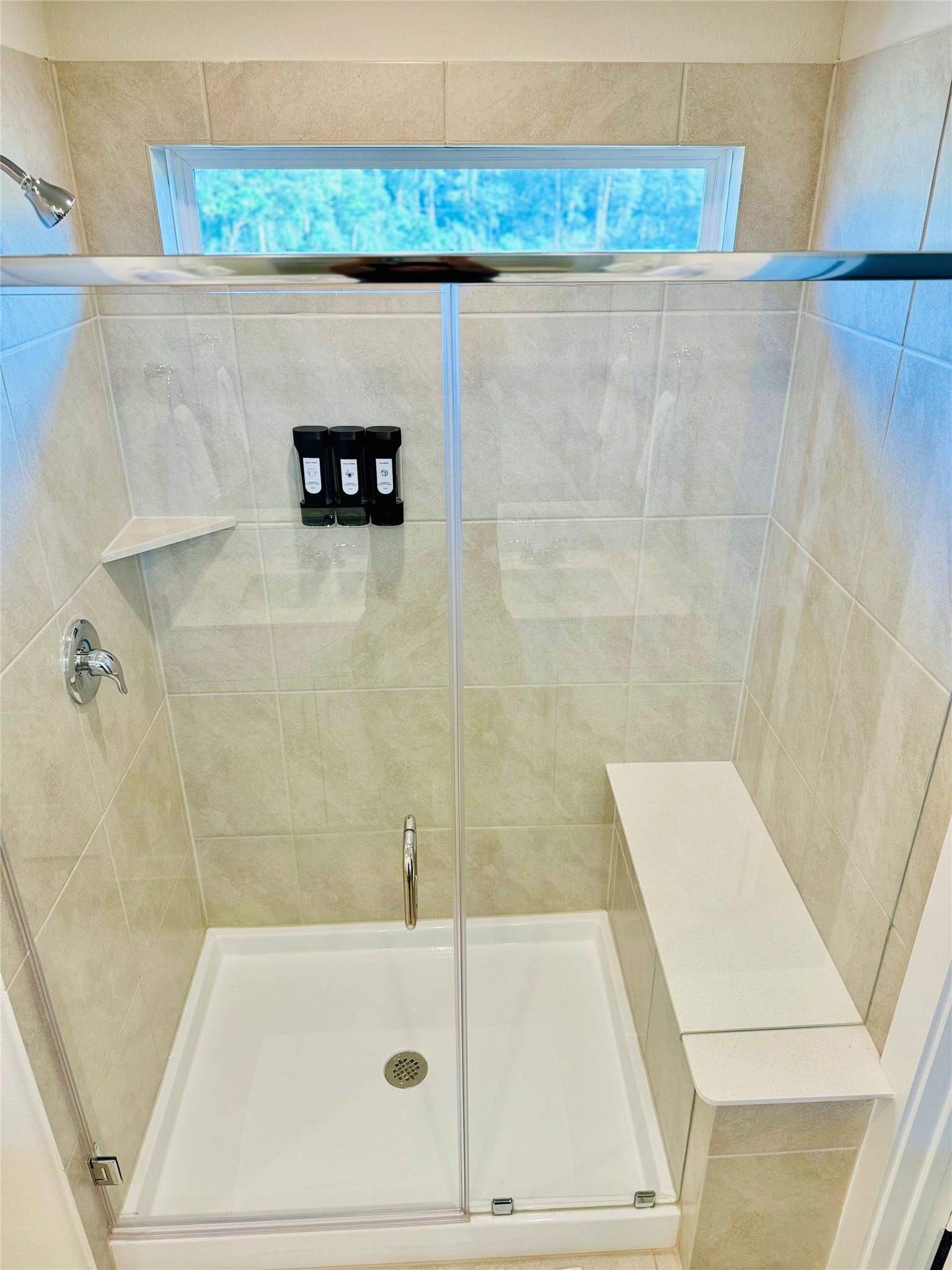 223 Shore Pointe Court, Montgomery, TX 77316 223 Shore Pointe Court, Montgomery, TX 77316