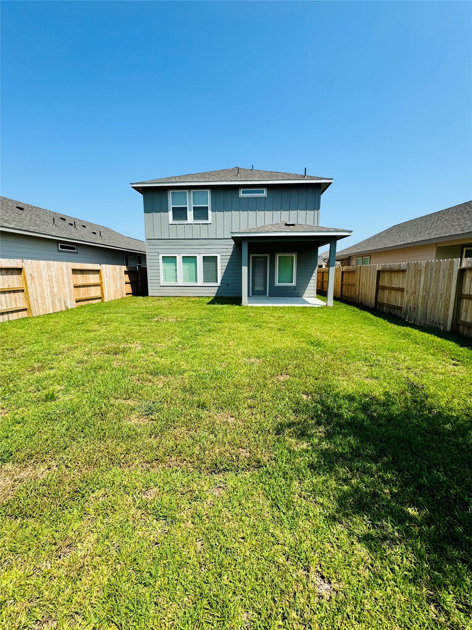 223 Shore Pointe Court, Montgomery, TX 77316 223 Shore Pointe Court, Montgomery, TX 77316